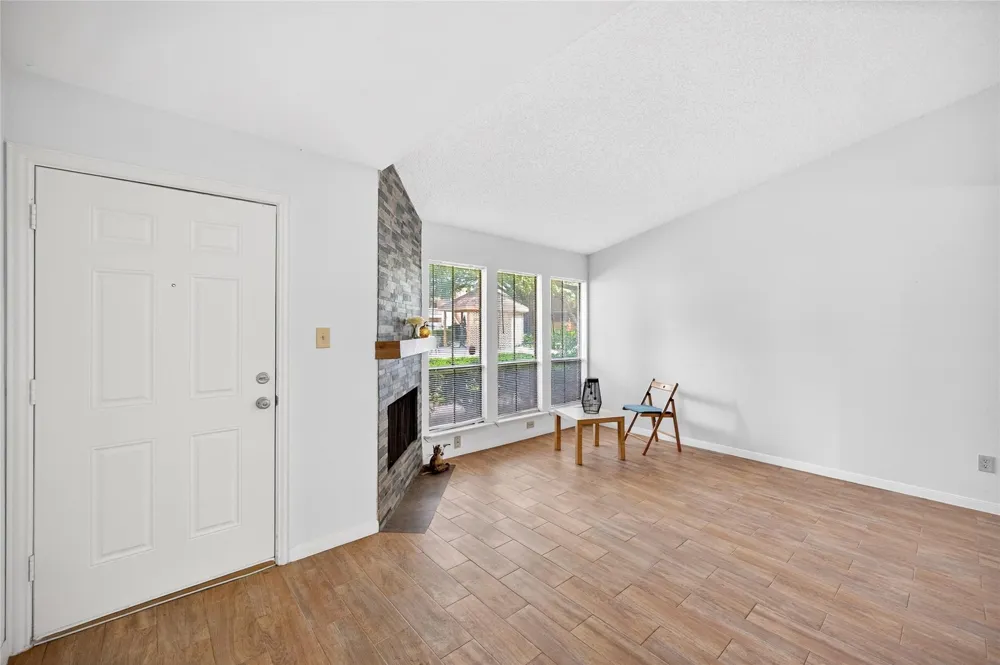 5000 Milwee Street #61 Houston, TX 77092