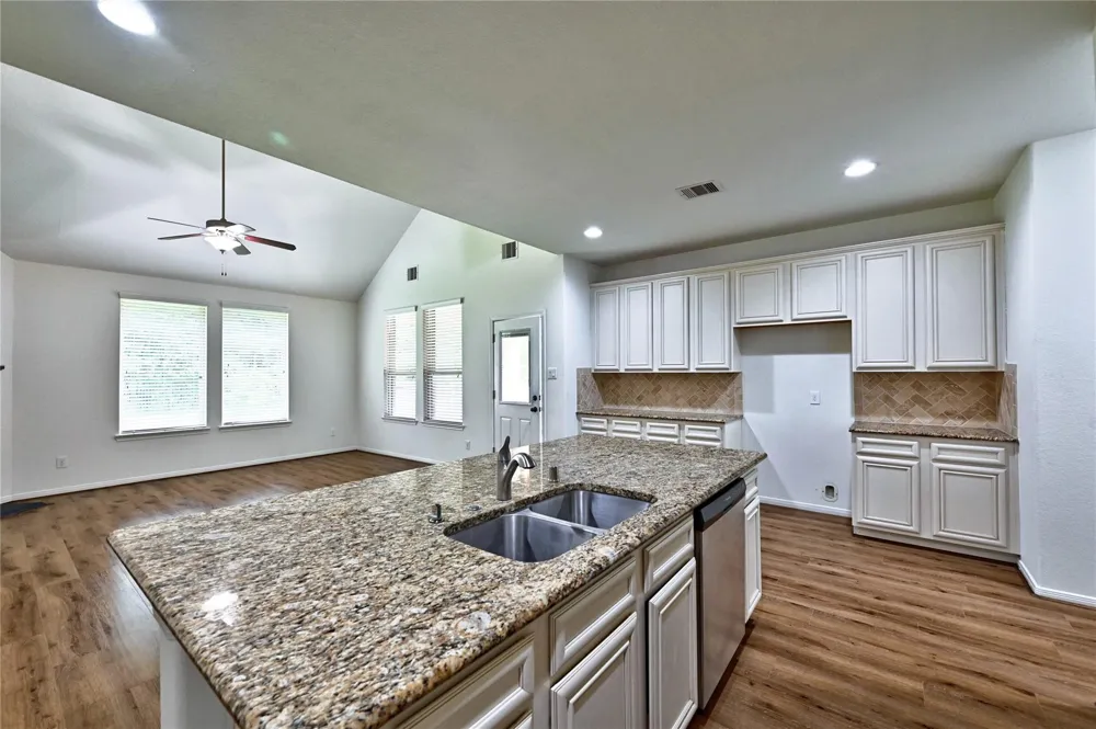 1511 Jacobs Forest Drive Conroe, TX 77384