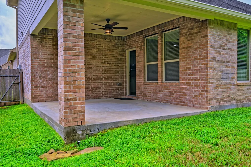 1511 Jacobs Forest Drive Conroe, TX 77384