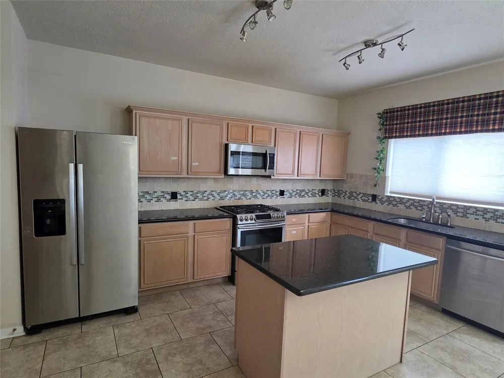 2715 Riverhollow Lane Sugar Land, TX 77479