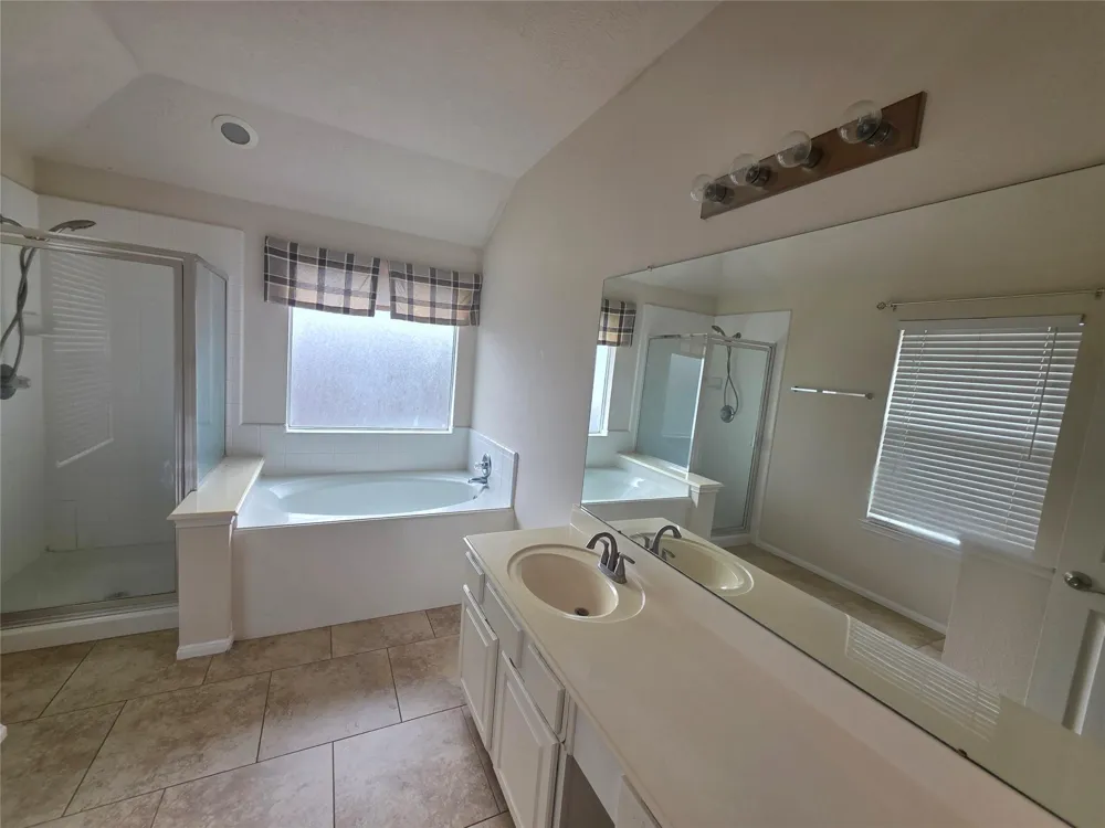 2715 Riverhollow Lane Sugar Land, TX 77479
