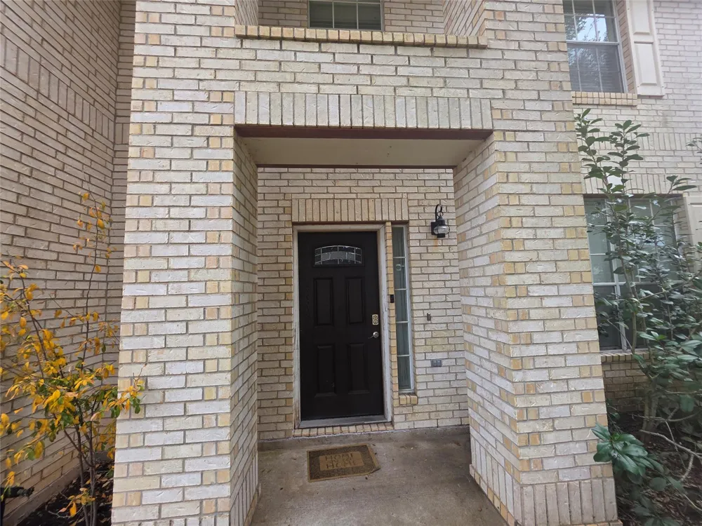 2715 Riverhollow Lane Sugar Land, TX 77479