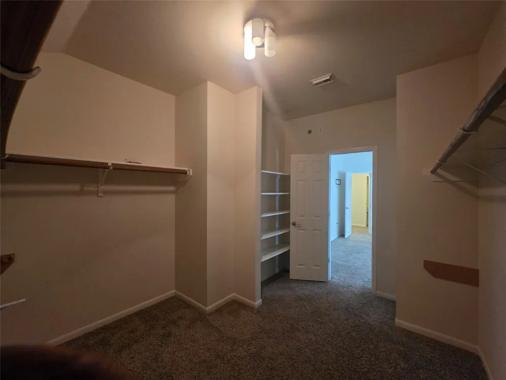 2715 Riverhollow Lane Sugar Land, TX 77479