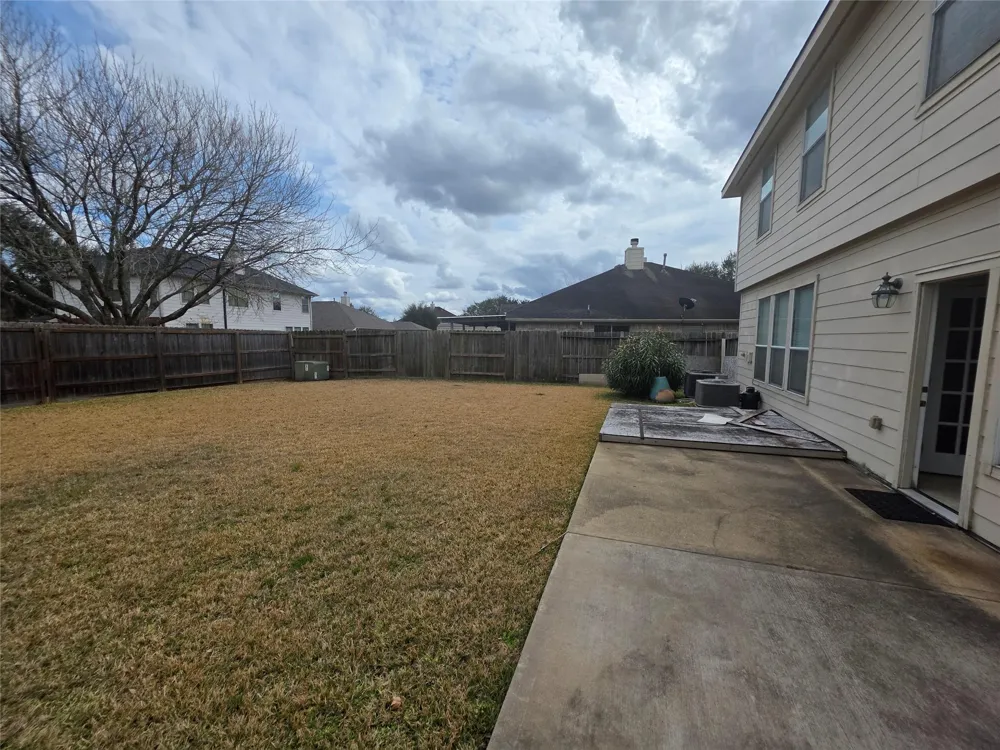 2715 Riverhollow Lane Sugar Land, TX 77479