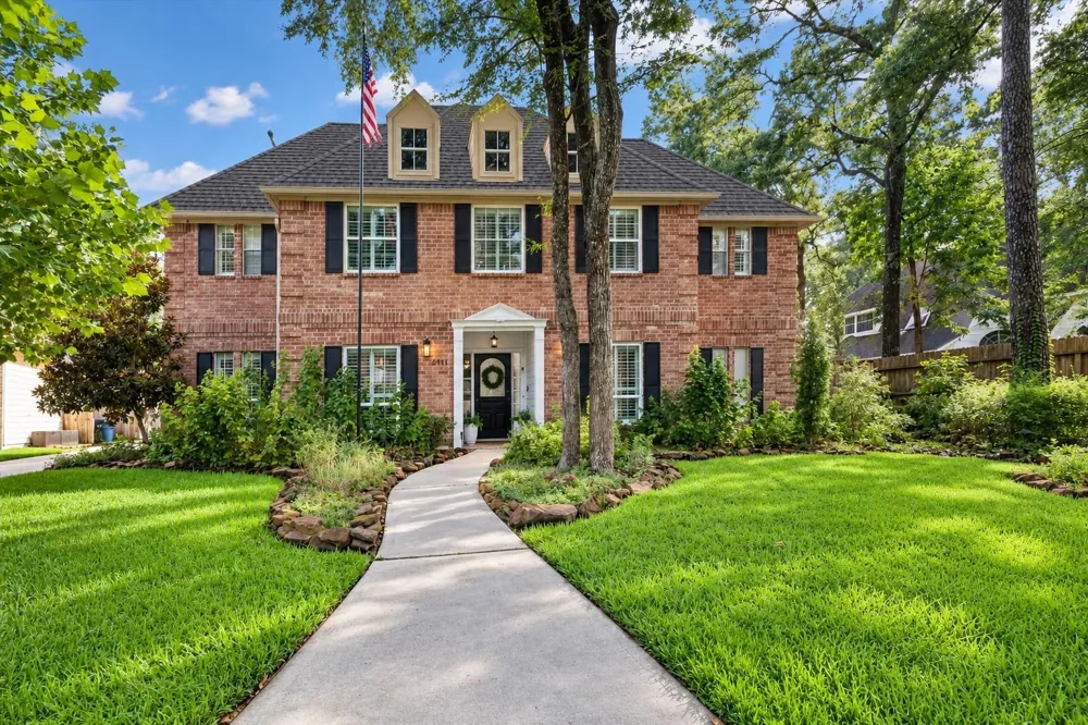 2411 Kings Lodge Drive Kingwood, TX 77345