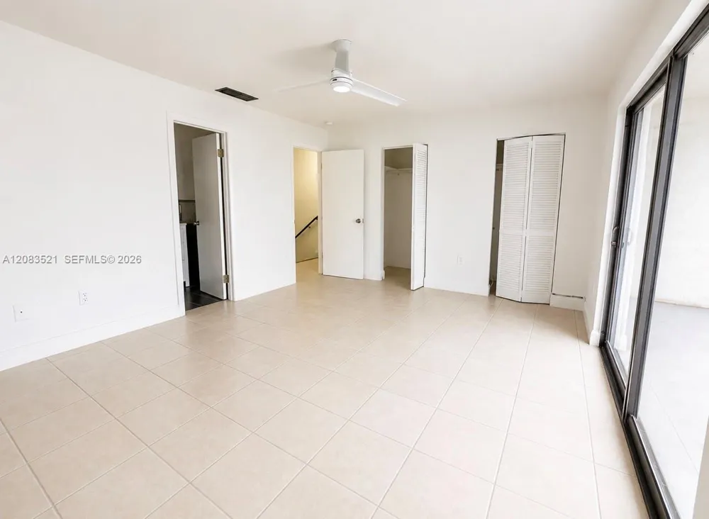 14115 SW 66th St #I3 Miami, FL 33183