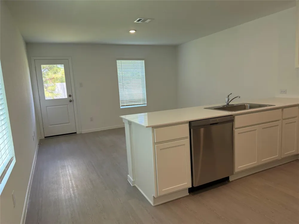 957 Pertuso Lane Huffman, TX 77336