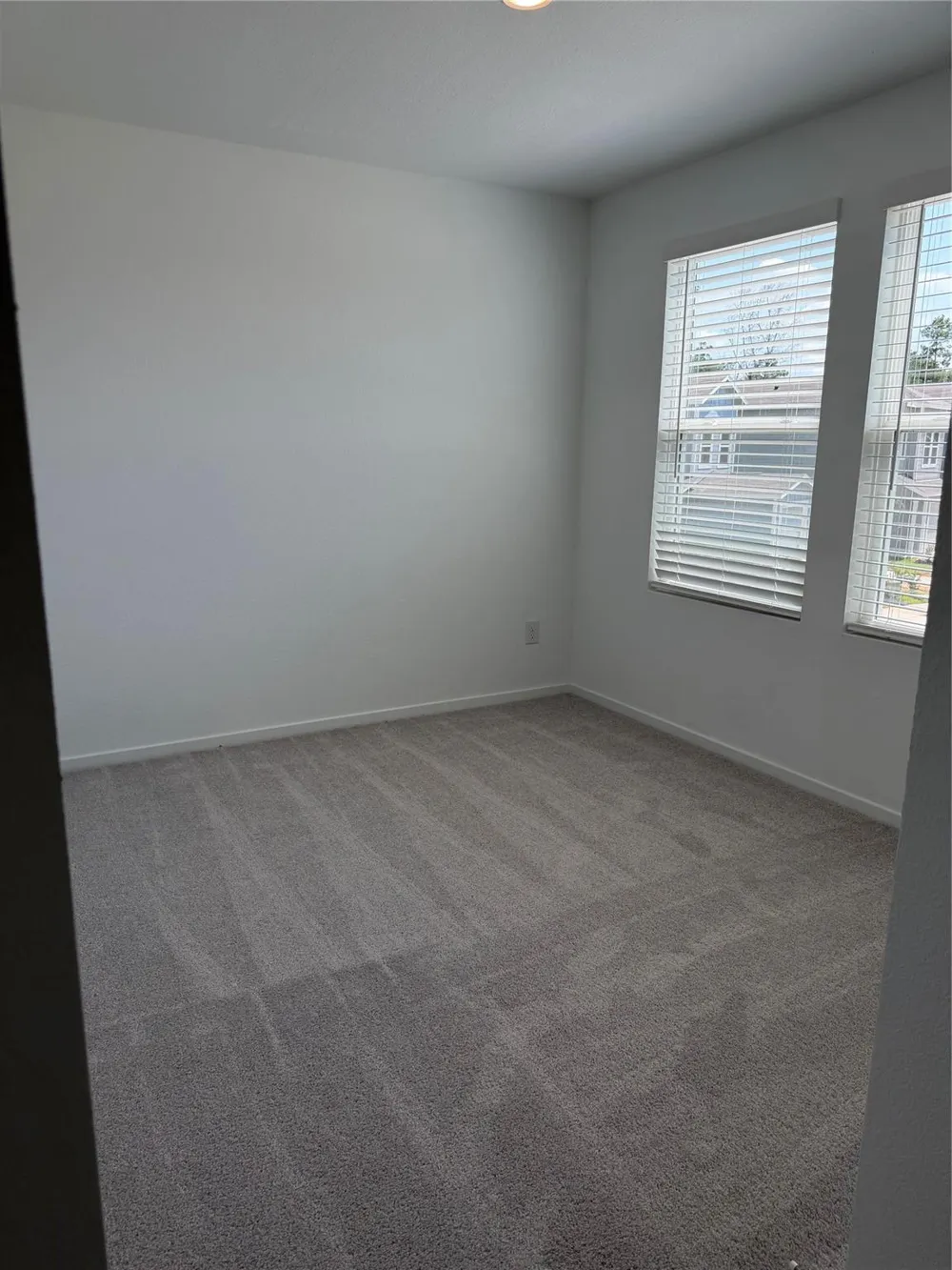 957 Pertuso Lane Huffman, TX 77336