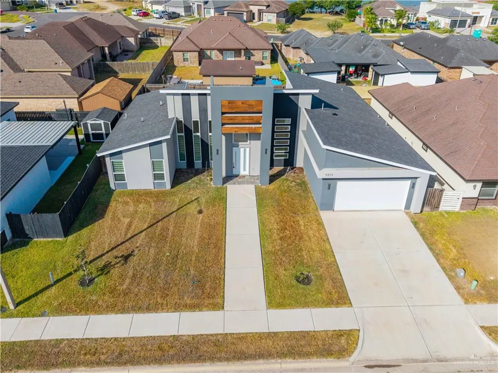 6832 Villa De Jardin Brownsville, TX 78521