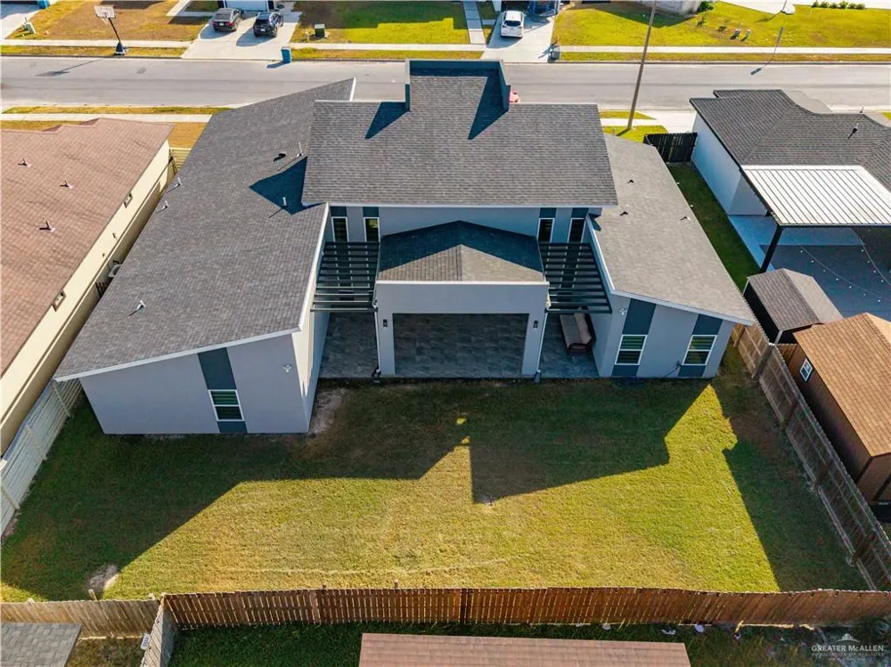 6832 Villa De Jardin Brownsville, TX 78521
