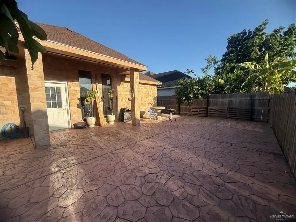 911 Loyola Drive Edinburg, TX 78541