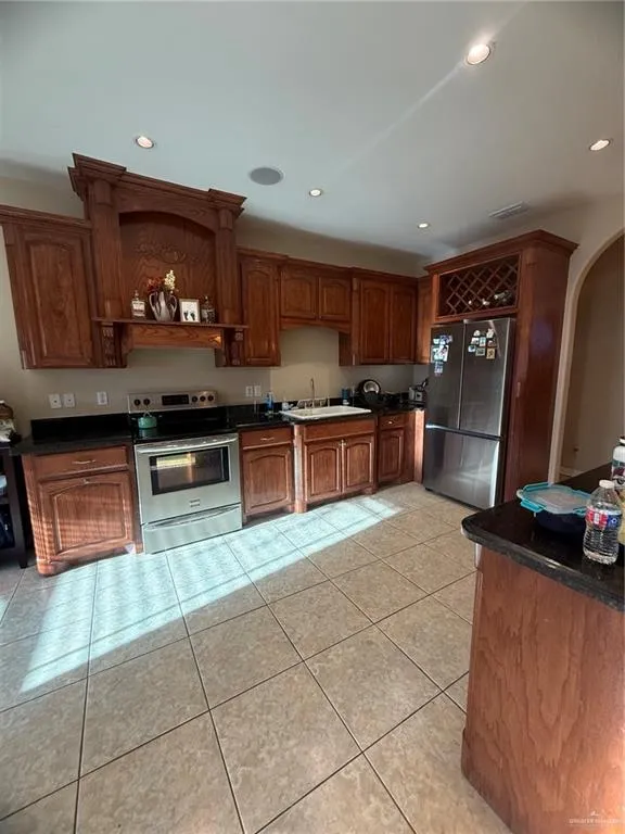 911 Loyola Drive Edinburg, TX 78541