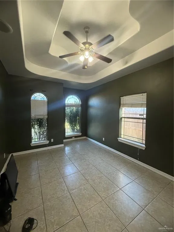 911 Loyola Drive Edinburg, TX 78541