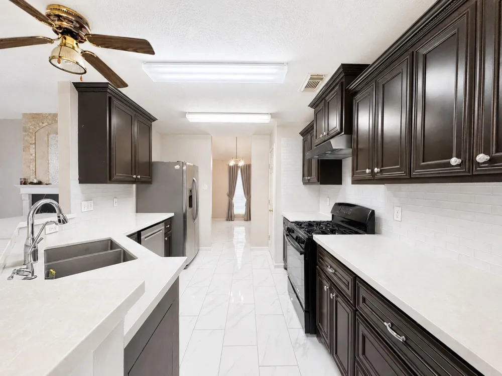 7111 Brockington Drive Katy, TX 77494