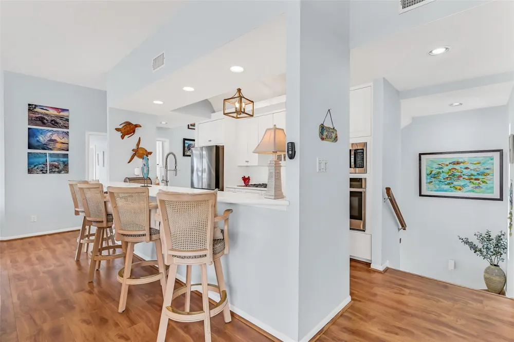 13339 Binnacle Way Galveston, TX 77554