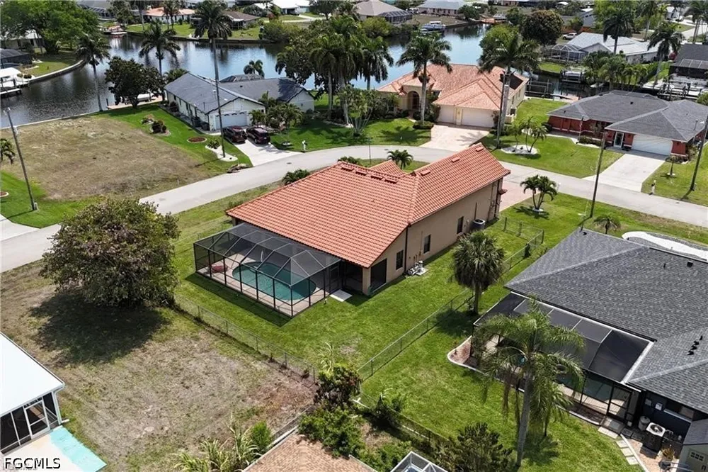 SW 42nd Street Cape Coral, FL 33914
