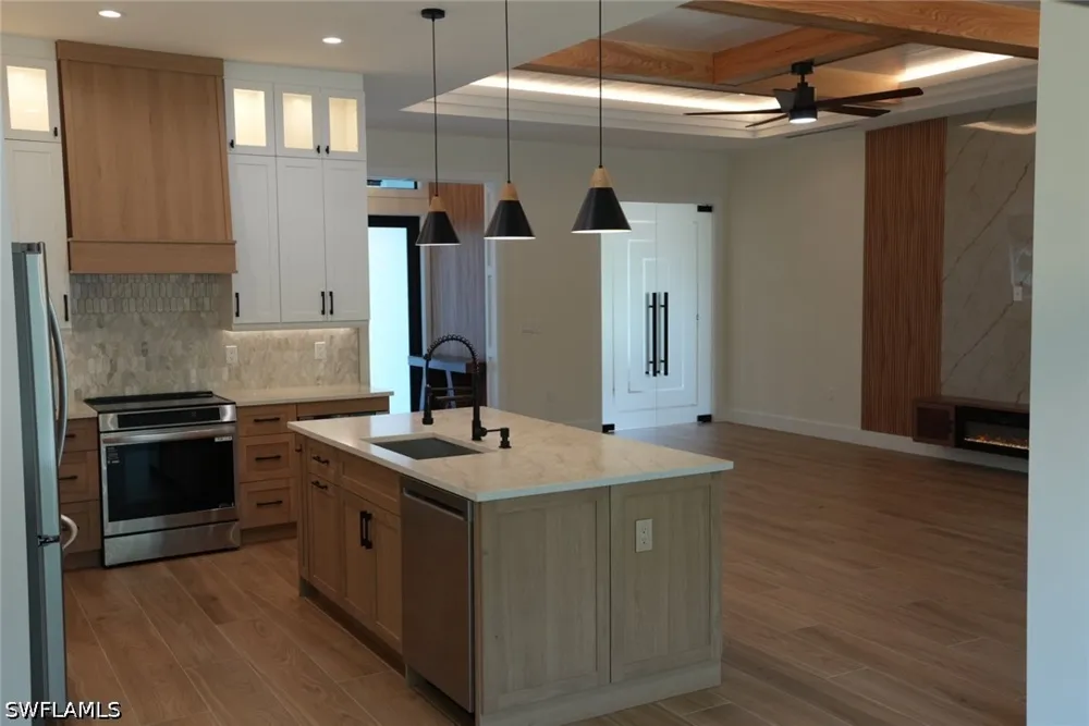 8th ave ne Naples, FL 34120