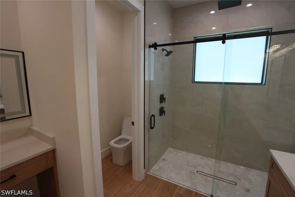8th ave ne Naples, FL 34120