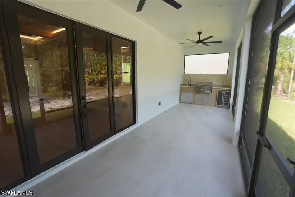 8th ave ne Naples, FL 34120
