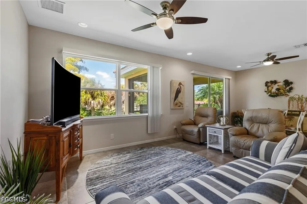 Seaside Key Court North Fort Myers, FL 33903