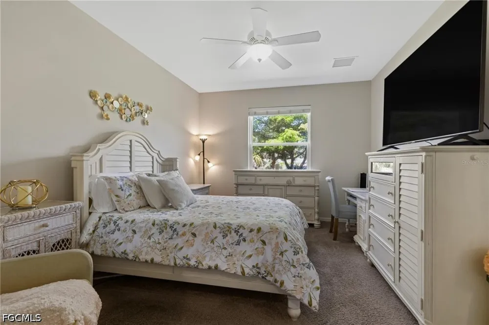 Seaside Key Court North Fort Myers, FL 33903