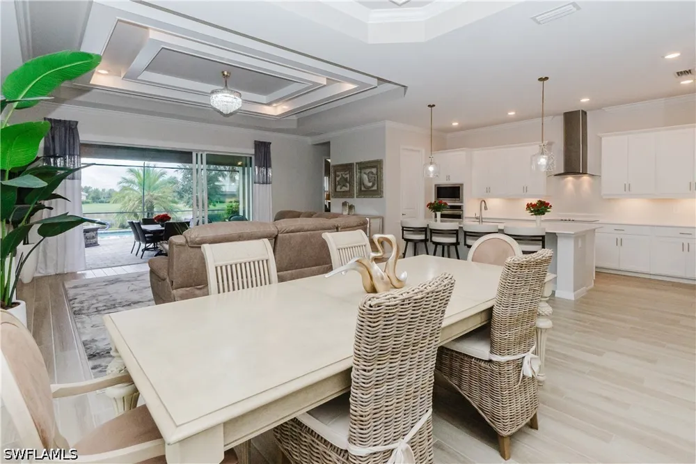 BERWICK LANE Ave Maria, FL 34142
