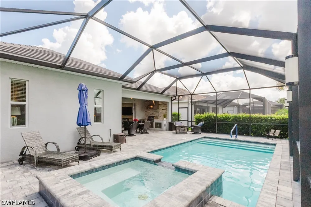 BERWICK LANE Ave Maria, FL 34142