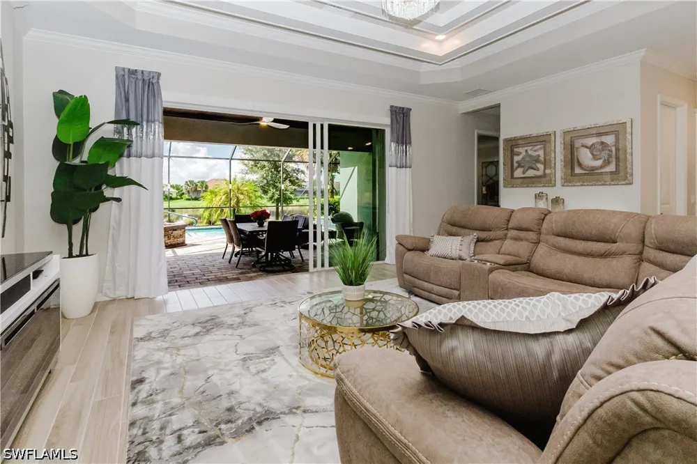 BERWICK LANE Ave Maria, FL 34142