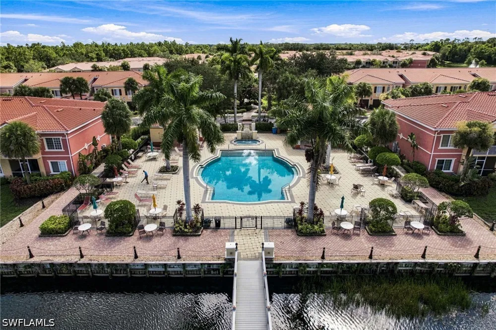 Estero Gardens Circle #207 Estero, FL 33928