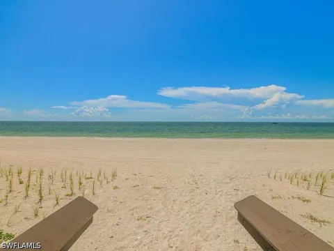 Bay Colony Drive #304