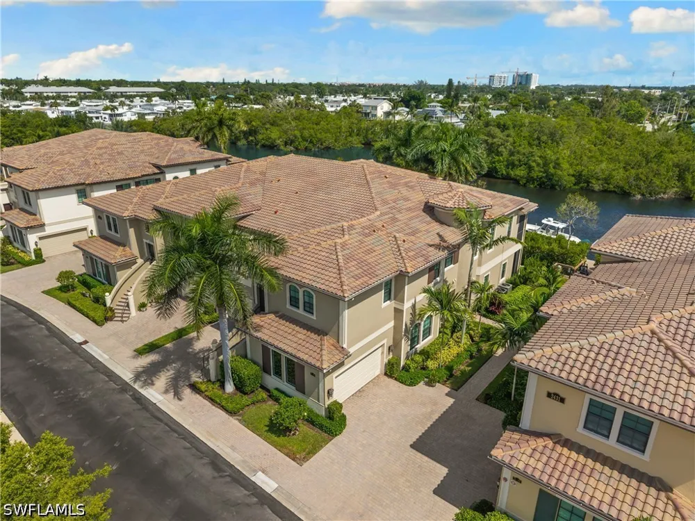 Breakwater Way #9102 Naples, FL 34112