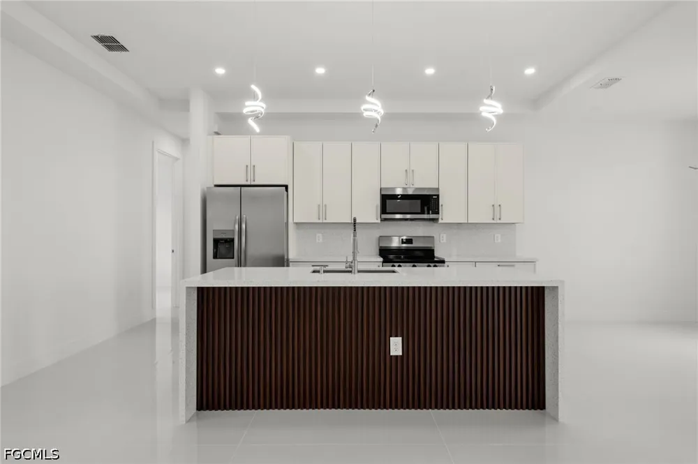 Nina Avenue S Lehigh Acres, FL 33974
