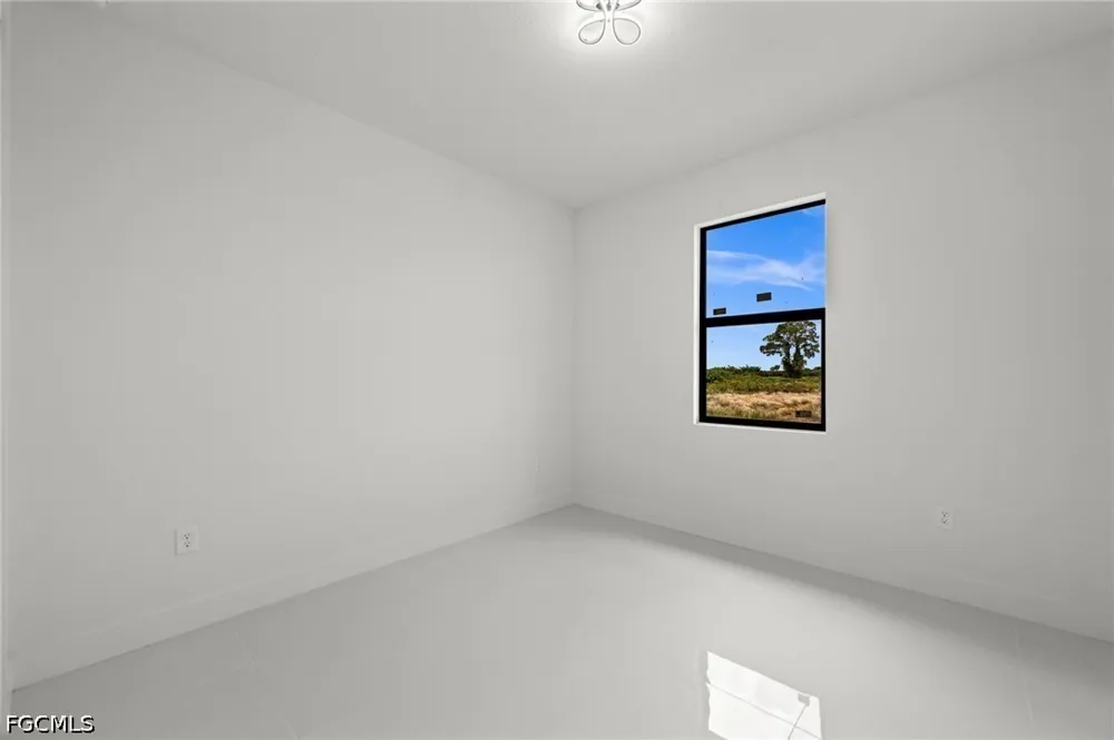 Nina Avenue S Lehigh Acres, FL 33974