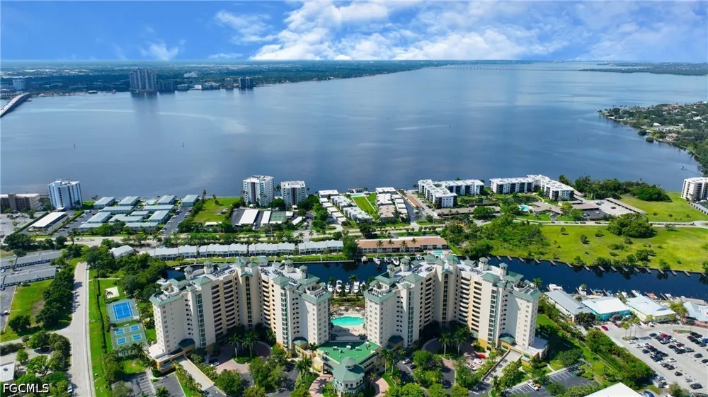 Hancock Bridge Parkway #303 North Fort Myers, FL 33903