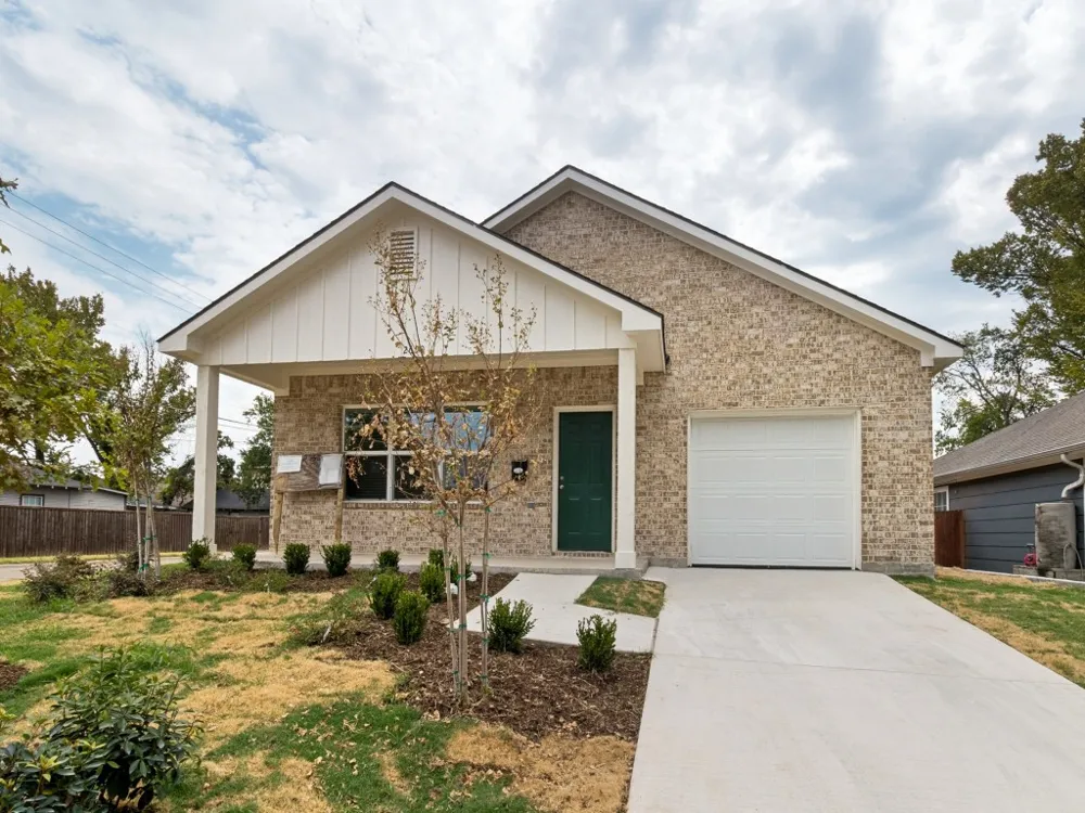 2650 Southland Street Dallas, TX 75215