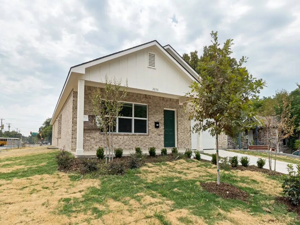 2650 Southland Street Dallas, TX 75215