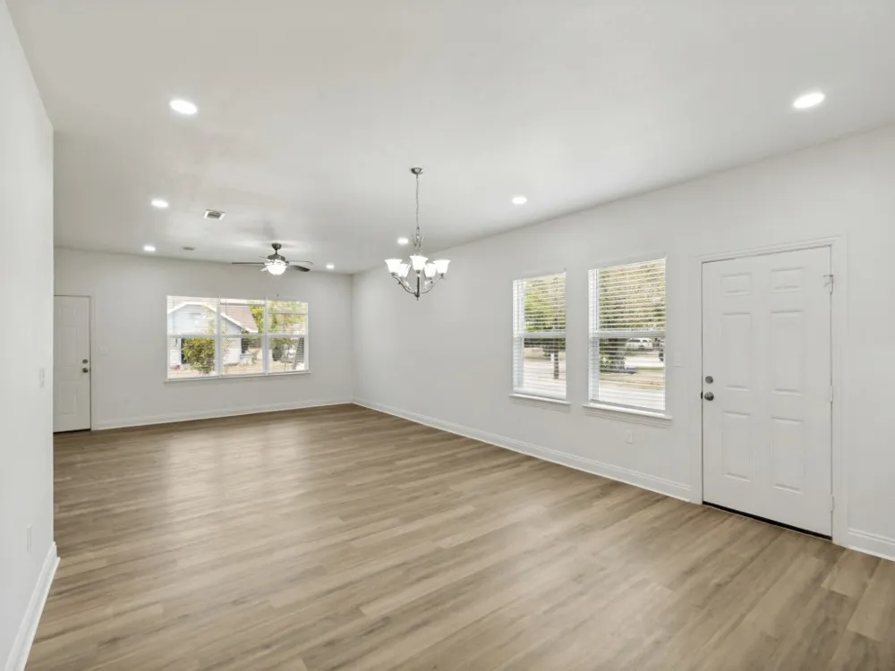 2650 Southland Street Dallas, TX 75215