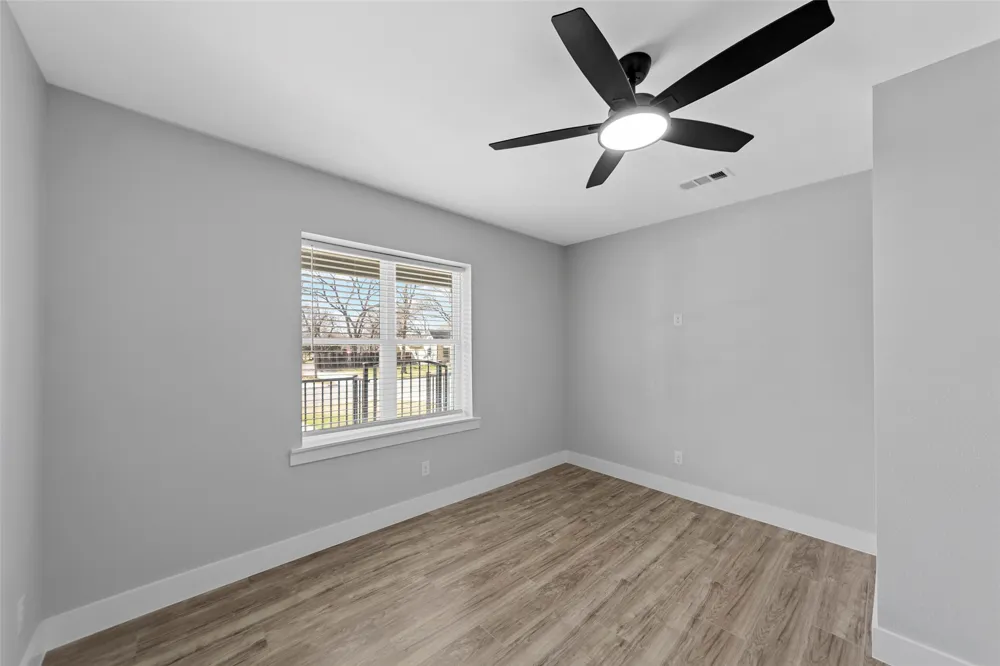 1510 S Lindsay Gainesville, TX 76240