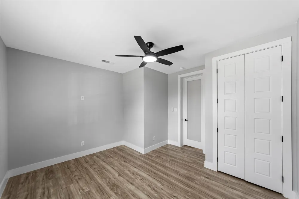 1510 S Lindsay Gainesville, TX 76240