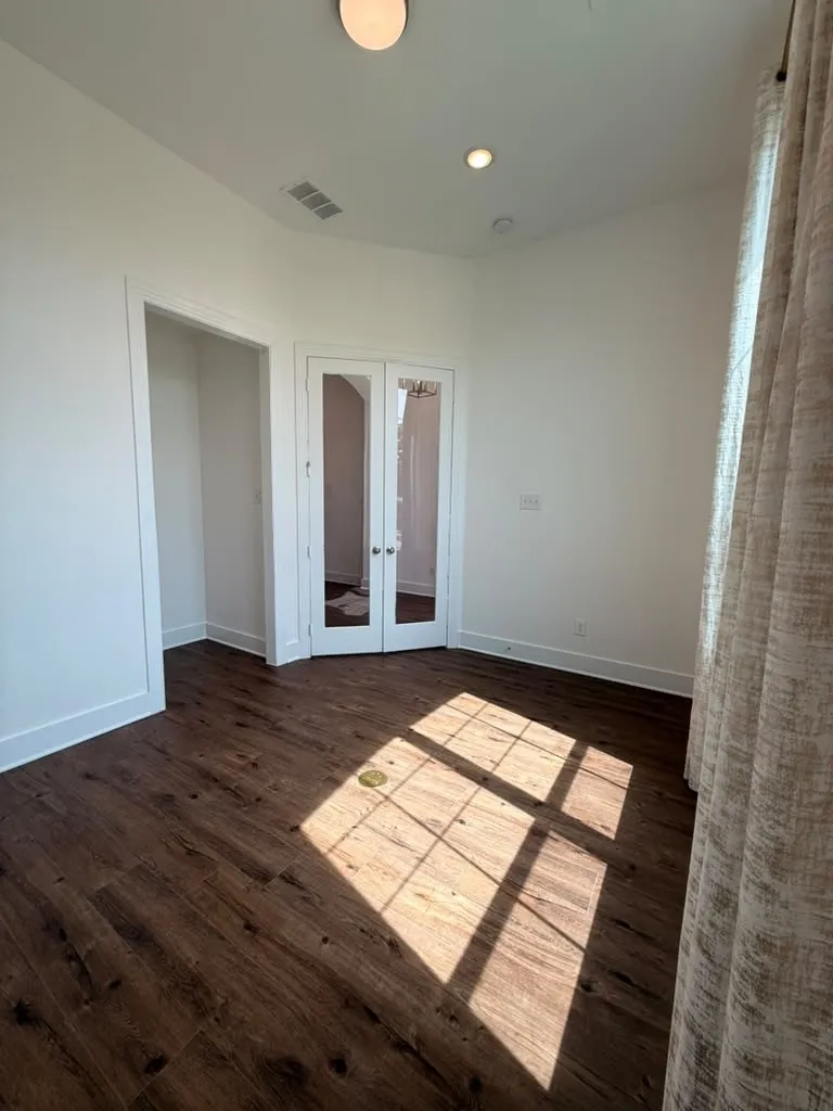 4309 Minnow Cove Oak Point, TX 75068
