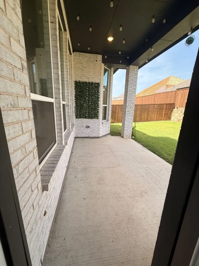 4309 Minnow Cove Oak Point, TX 75068