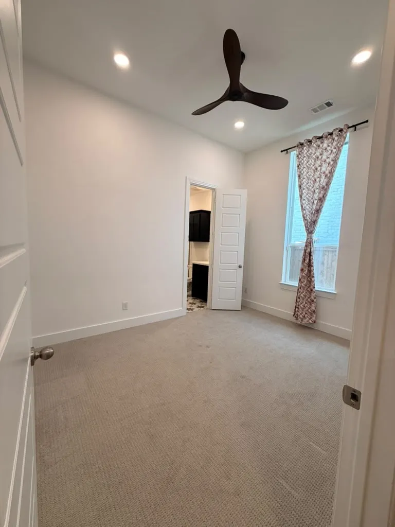 4309 Minnow Cove Oak Point, TX 75068