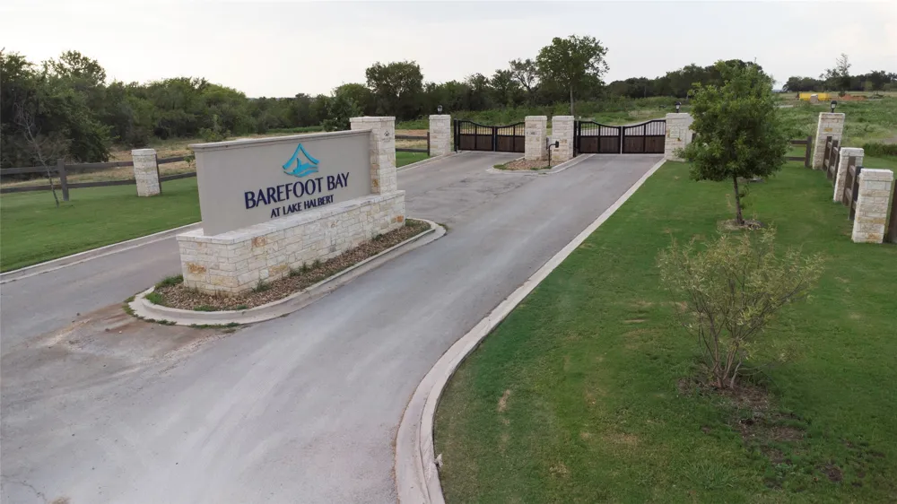 Barefoot Bay Boulevard Corsicana, TX 75109