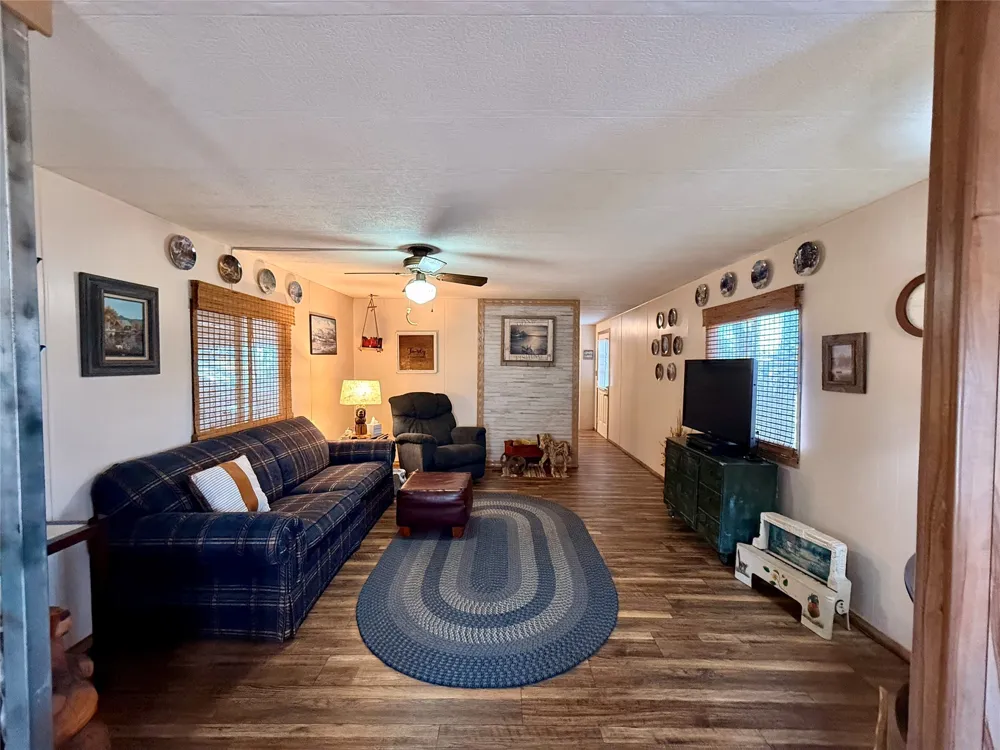177 County Road 1556 Alba, TX 75410
