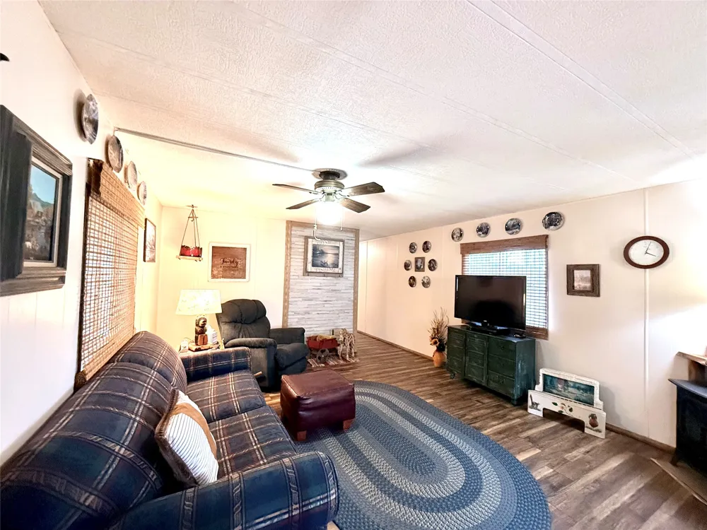177 County Road 1556 Alba, TX 75410