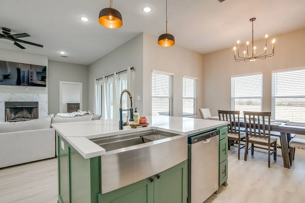 920 Kite Road Mineral Wells, TX 76067