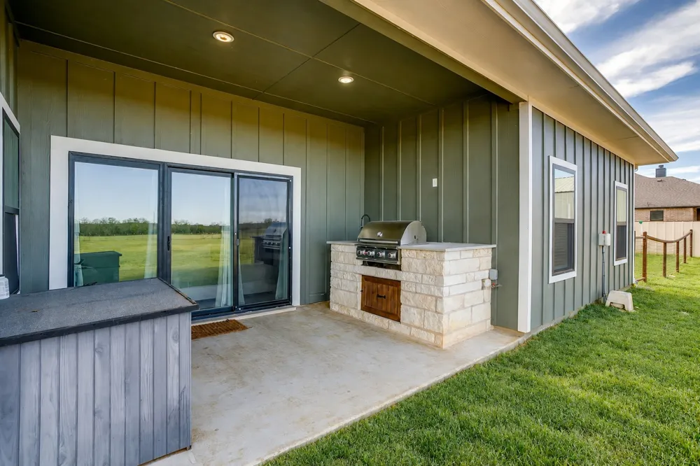920 Kite Road Mineral Wells, TX 76067