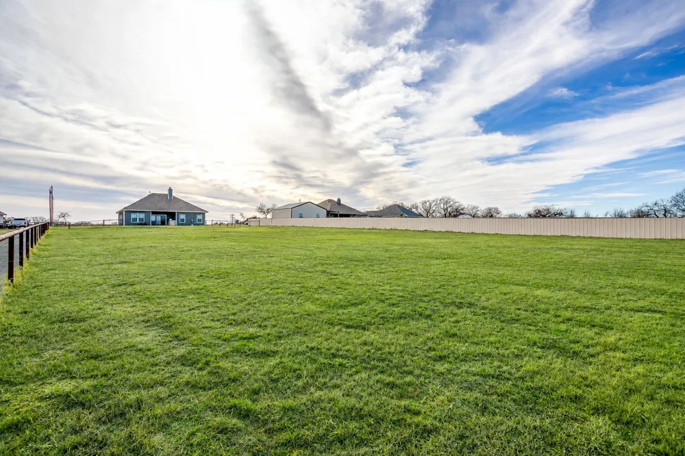920 Kite Road Mineral Wells, TX 76067