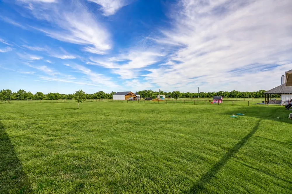 920 Kite Road Mineral Wells, TX 76067