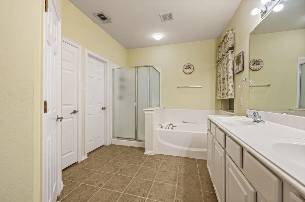 1417 White Ash Street Saginaw, TX 76131